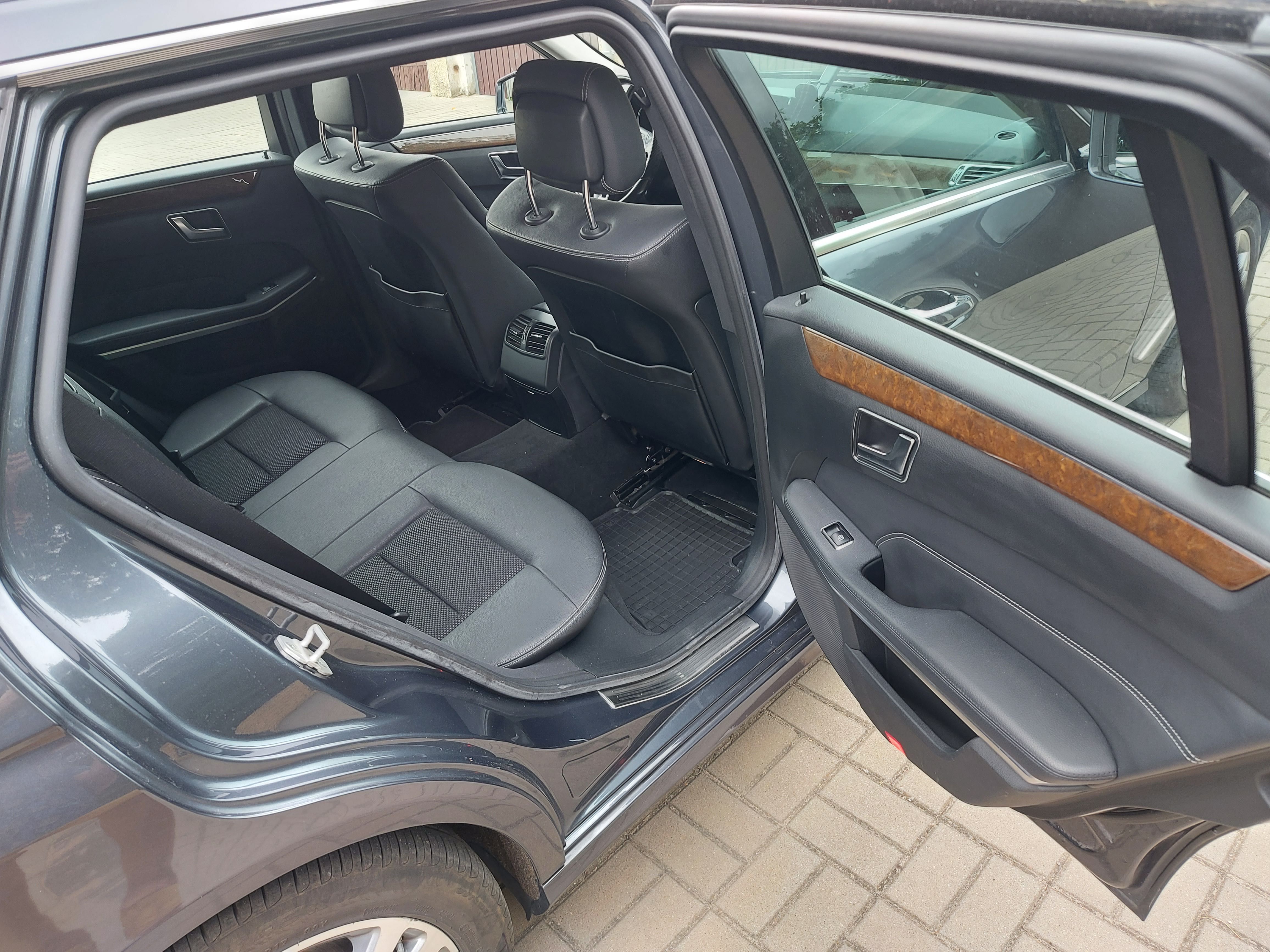 Mercedes E 250 CDI AVANTGARDE W212