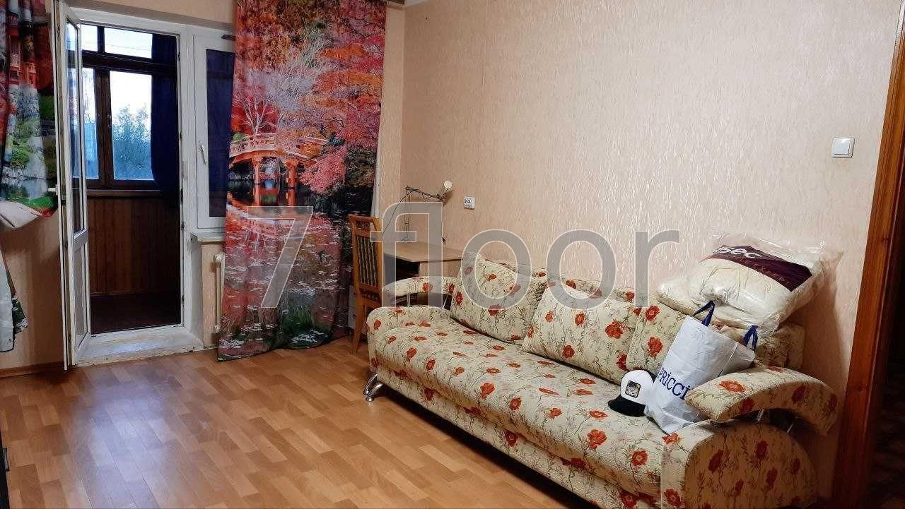 2 к Рейгана Драйзера Бальзака Лаврухшна Радунська Троєщина