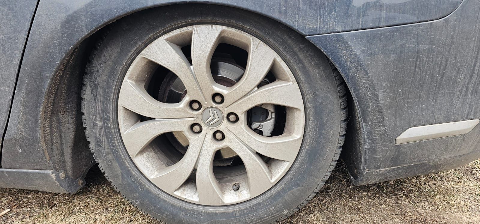 215/60/17 komplet koła alufelgi Citroen C5 opony