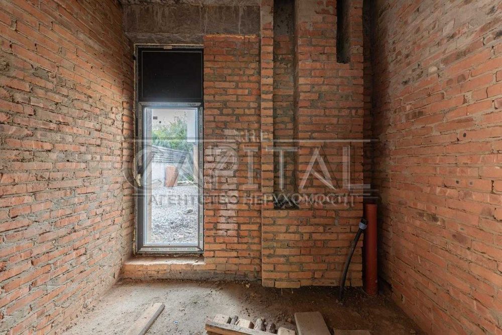 Продаж таунхауса Київ вулиця Деміївська рядом ЦЕНТР