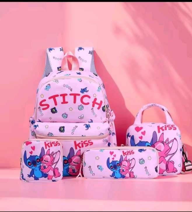 Mochila com estojo e lancheira