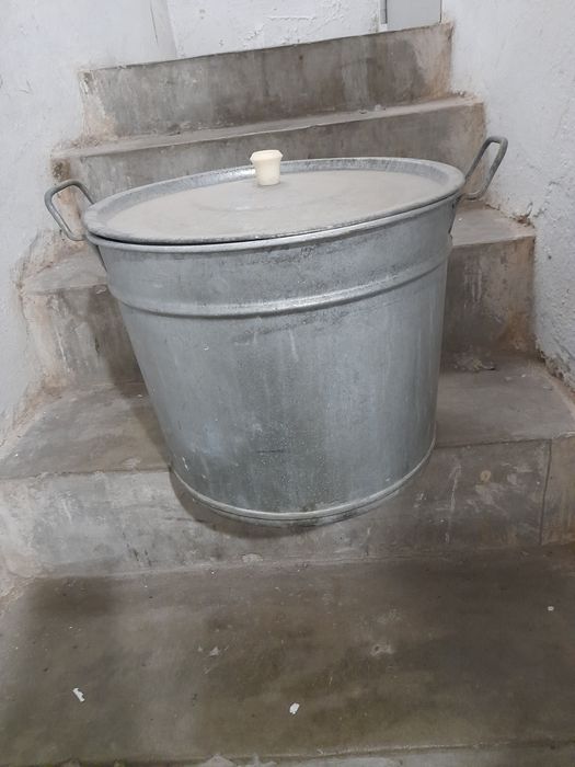 Kocioł ocynowany 25 litrowy do podgrzewania wody.