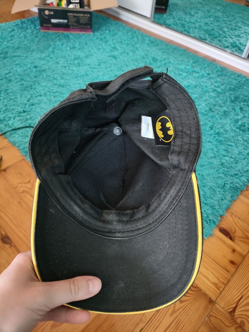 Czapka z daszkiem batman