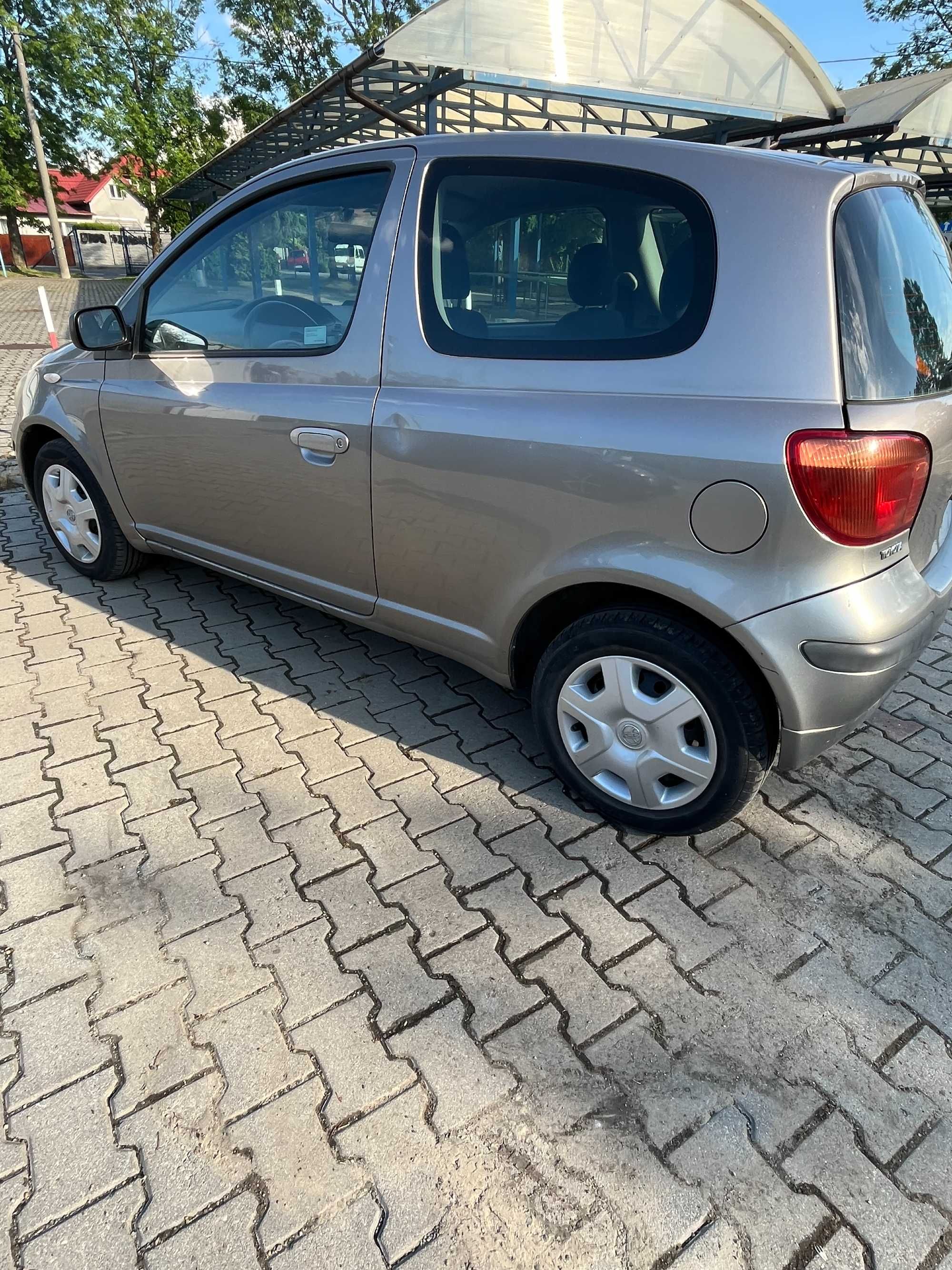 Toyota Yaris 1.3 Benzyna