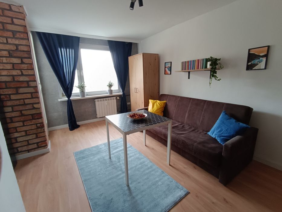 Stylowa kawalerka z balkonem – gotowa do zamieszkania ul. Piastów