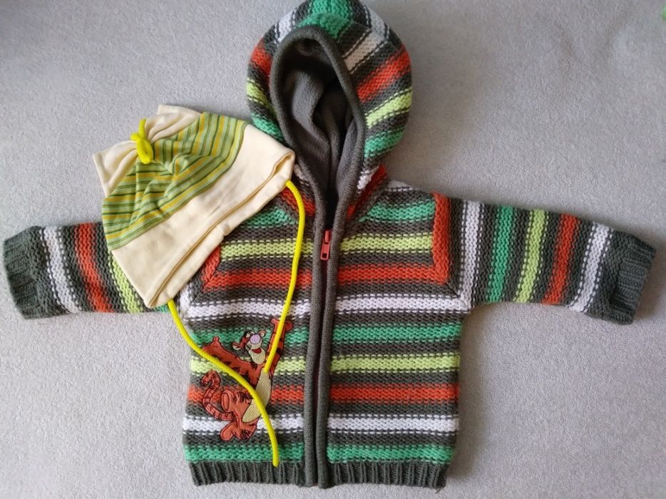 Sweterek dla chłopca i dla dziewczynki 3-6 miesięcy