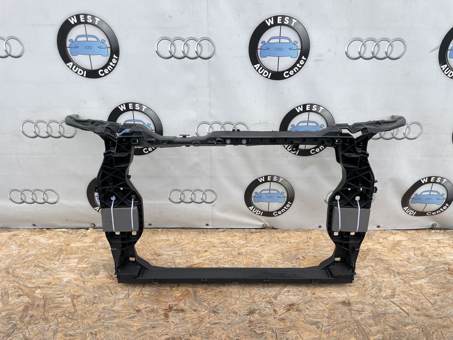 Audi Q5 80a Телевізор Ку5 80а Установочна панель радіаторів