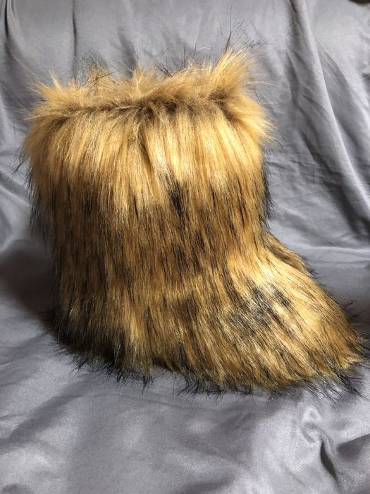 меховые ботинки, сапоги с мехом, хутряні черевики