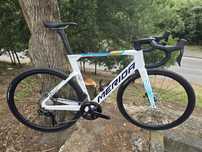Merida reacto 6000 com rodas vision carbono