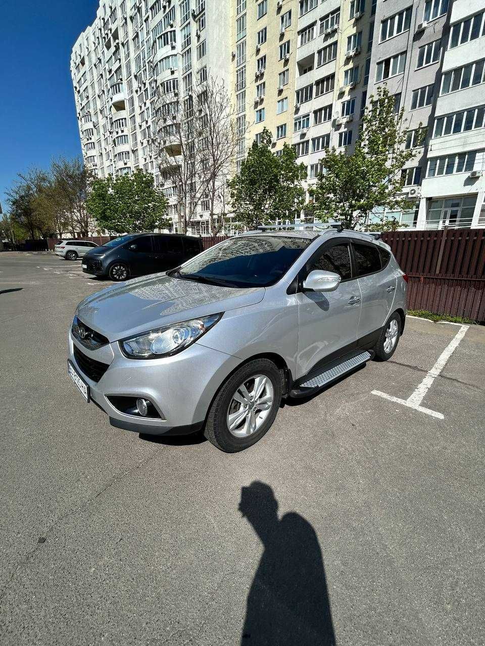 Hyundai ix35 2012 газ/бензин в идеальном состоянии не требует вложений