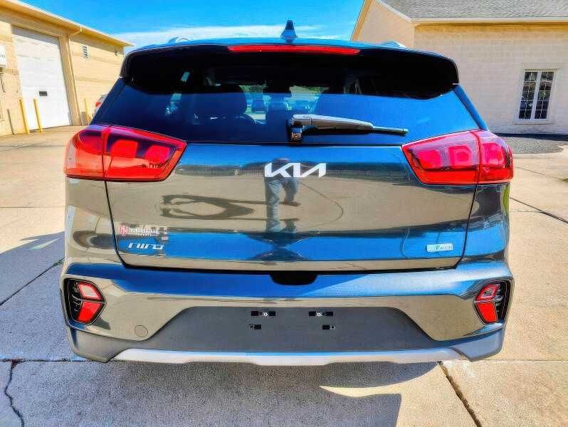2022 Kia Niro Plug-In Hybrid LXS