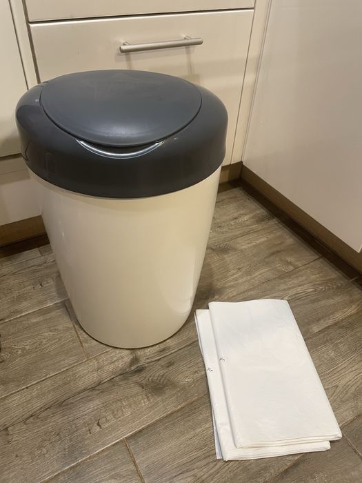 Кошик для підгузків, Tommee Tippee Simplee White+20 метрів набивання