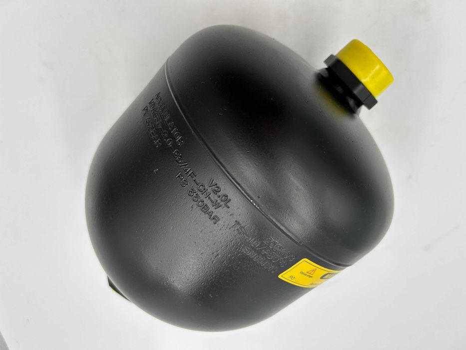 Hydroakumulator, akumulator hydrauliczny 2L 330Bar Fendt