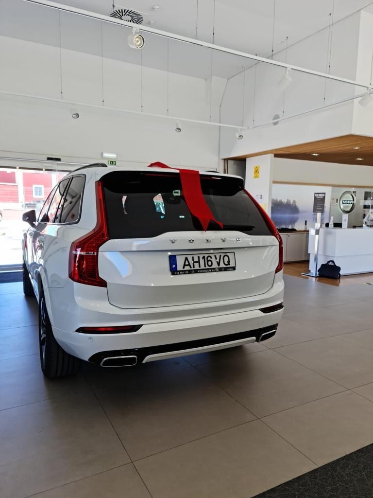 Volvo XC90 R-Design