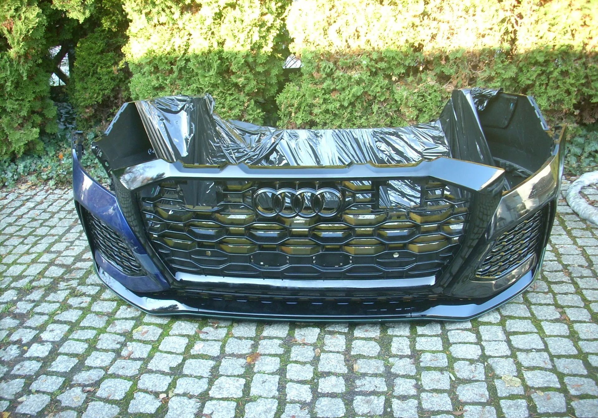 Audi RSQ8 Para-choques completos