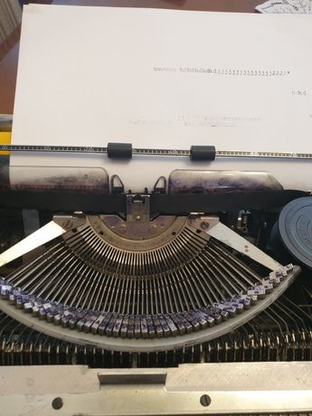 Stara maszyna do pisania Adler Tippa  T-A vertriebs GmbH