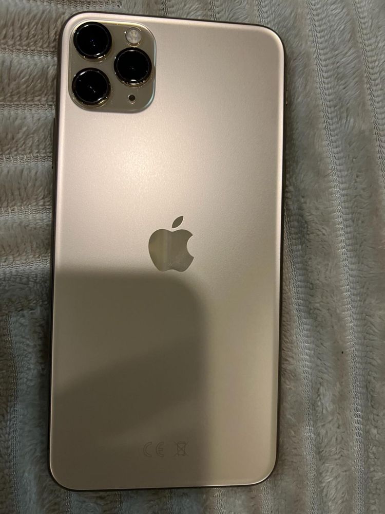 Iphone 11 pro max 64GB Gold