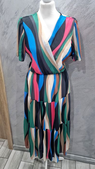 Nowa sukienka 38 midi kolorowa elegancka wesele Komunia Chrzest