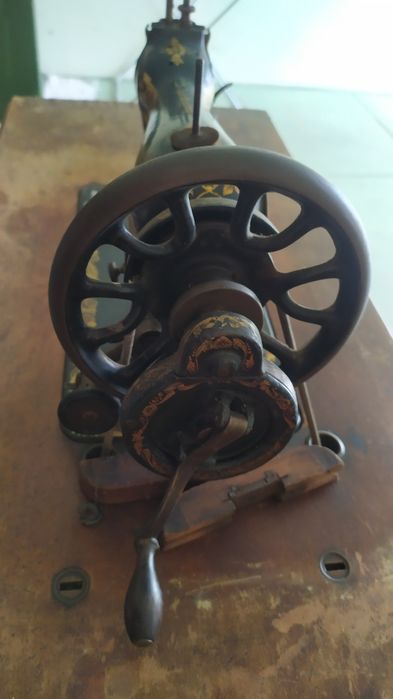 Máquina de Costura Singer Antiga