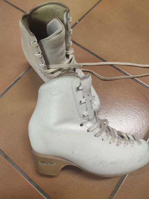 Bota Prelúdio Edea 225