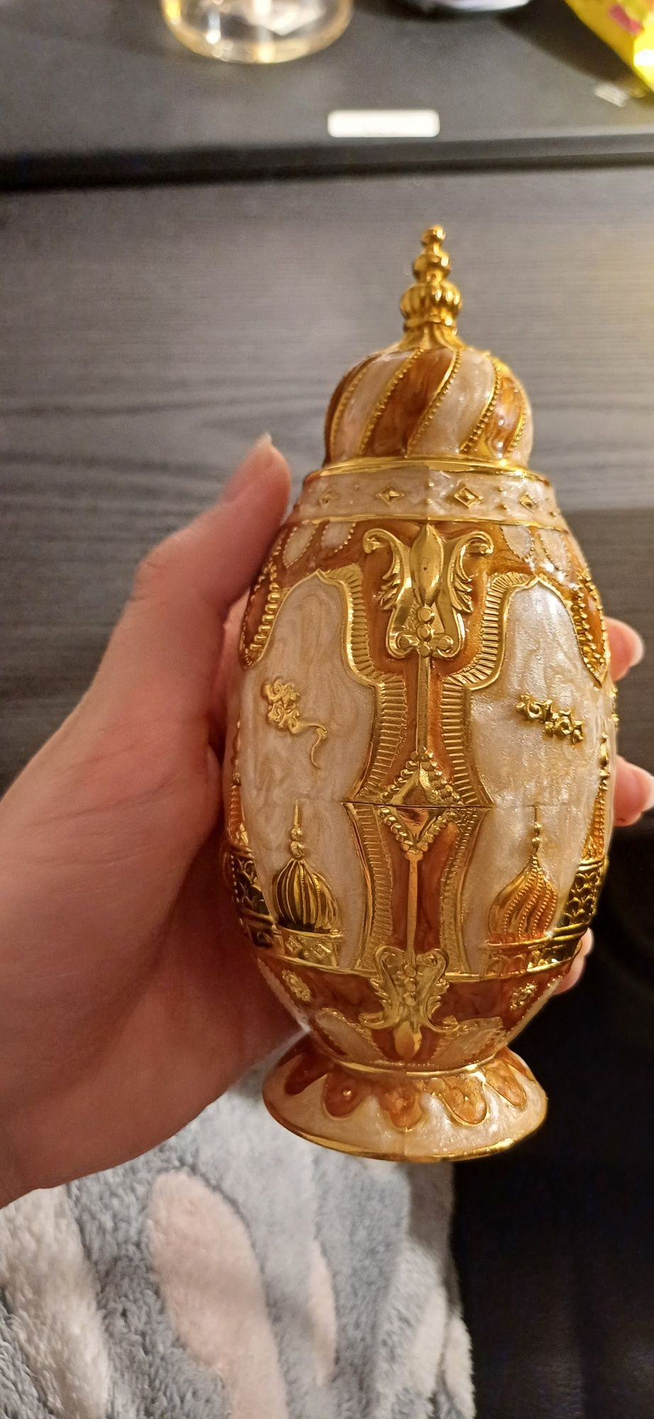 Яйцо фаберже для зубочисток