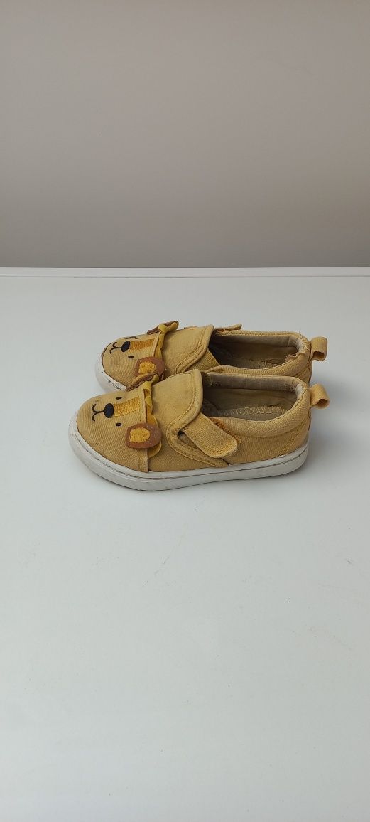 Cool Club, Trampki slip on