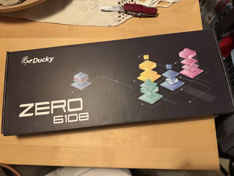 Teclado Gaming Branco RGB DUCK Zero 6108