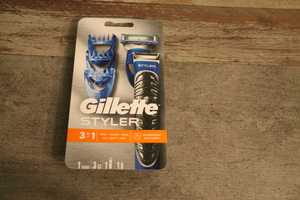 Trymer - maszynka do brody  Gillette Fusion ProGlide Styler