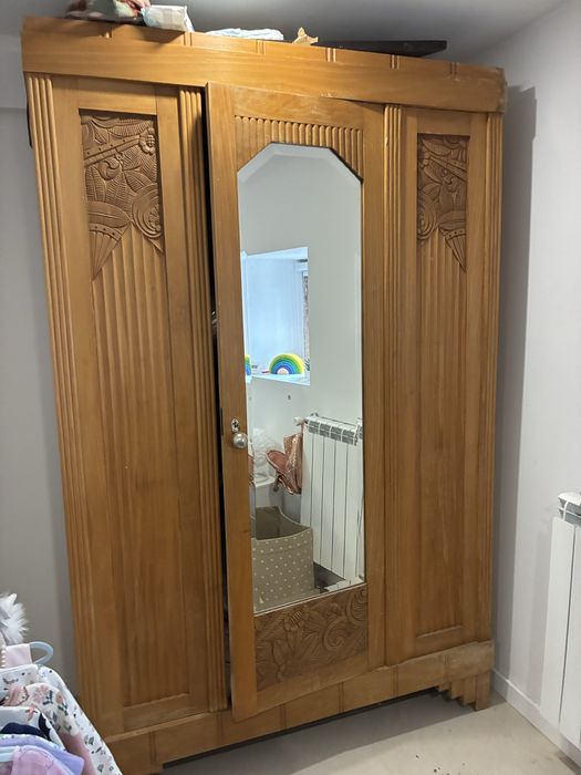 Roupeiro Madeira Maciça