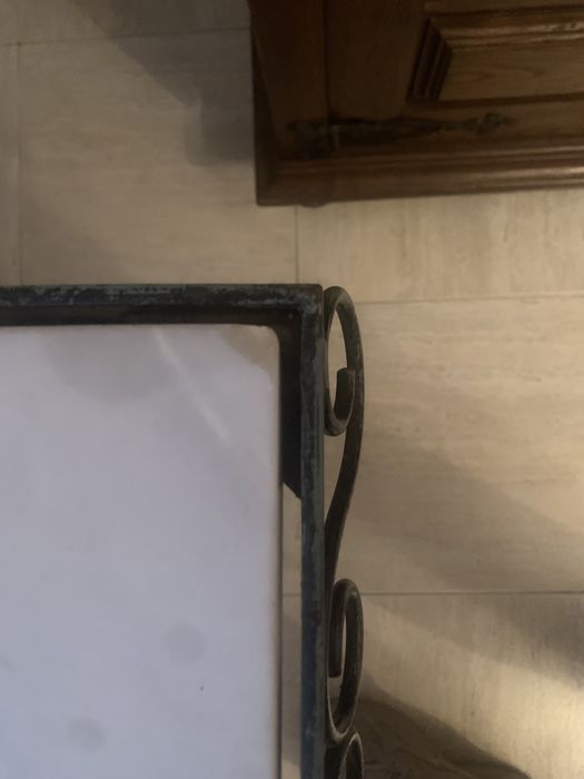 Mesa Centro preta de ferro e mármore