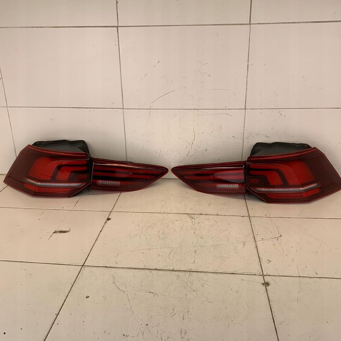 Lampa Tył Tylna Prawa Lewa Led Kpl 4 Sztuki Vw Golf 8 Viii 5H 2024R