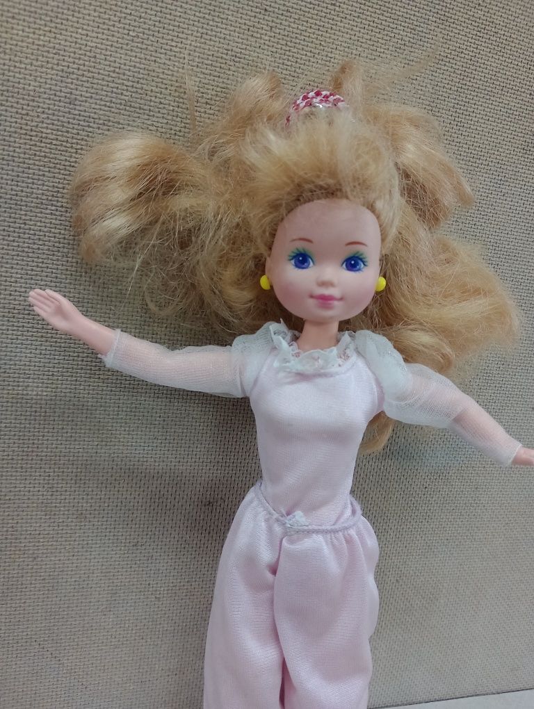 Lalka Barbie firmy Mattel