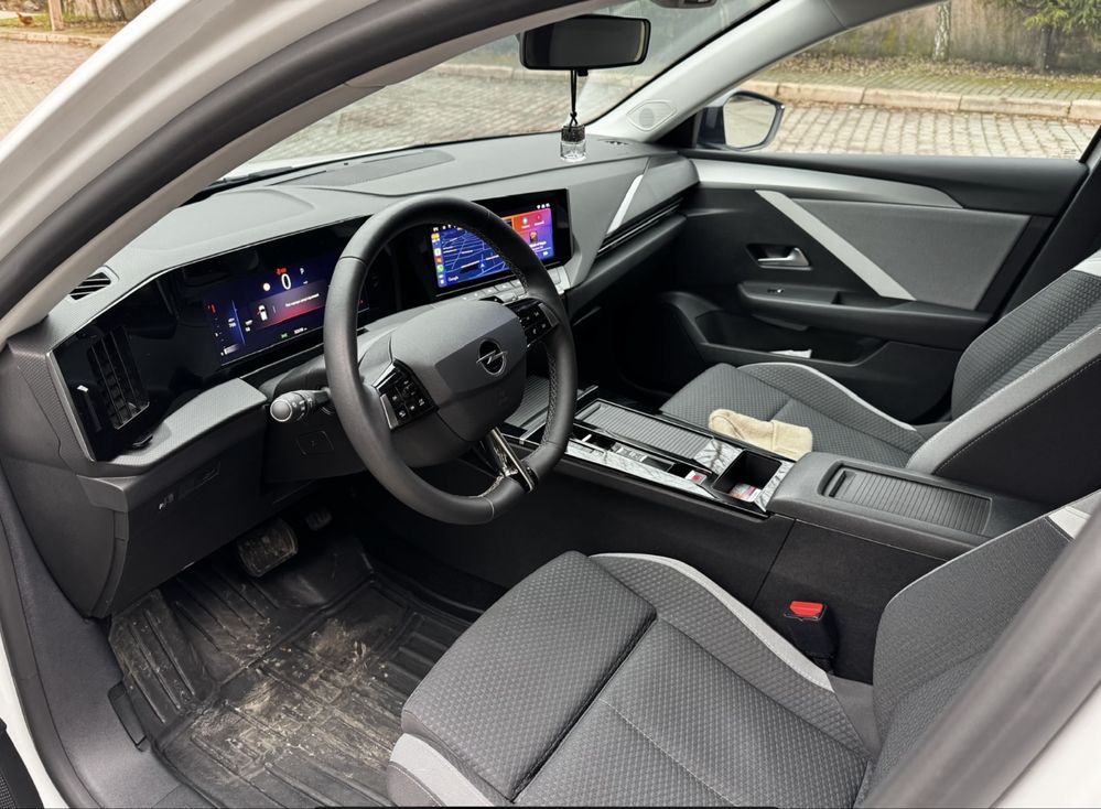 Автомобіль Opel Astra L 2023
