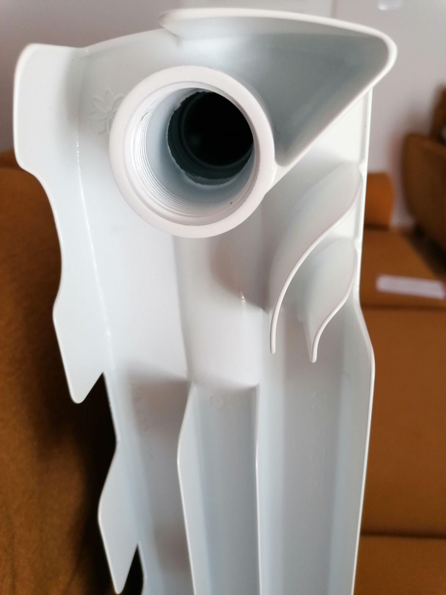 Grzejnik aluminiowy boczny Fondital  54cm/112cm