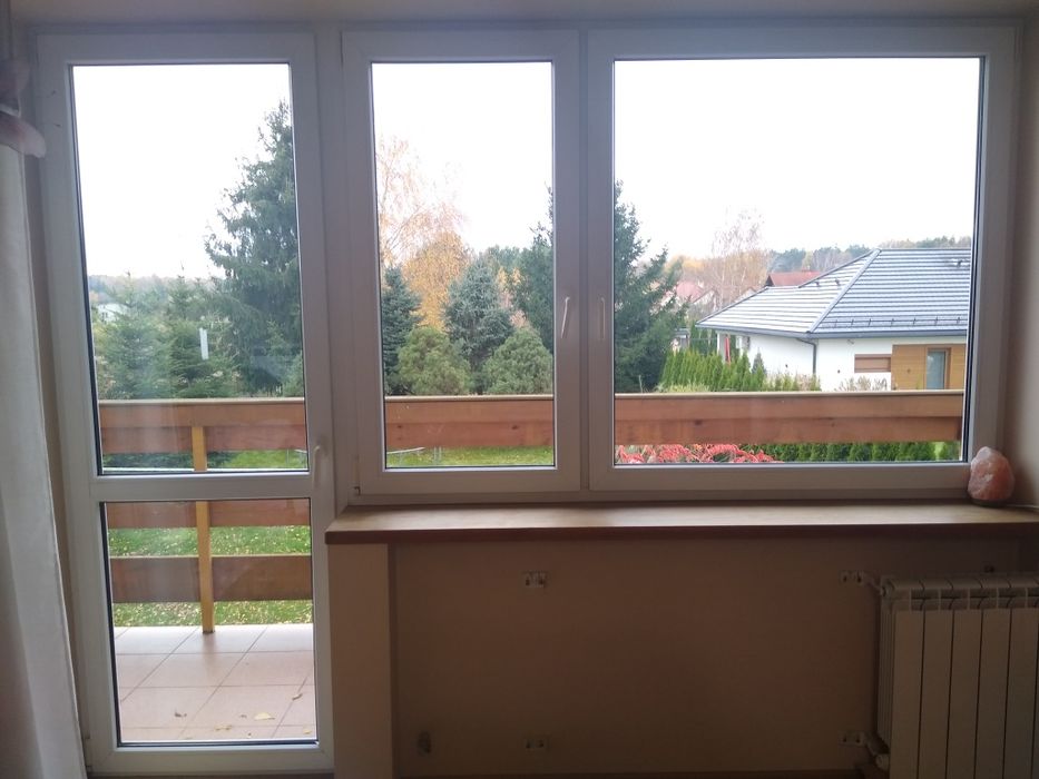 Okna balkonowe PVC polecam w bardzo dobrym stanie