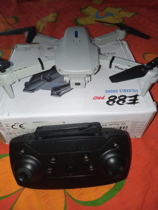 Продам дрон  RC UFO з камерою