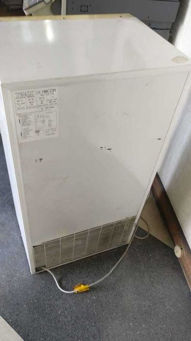 Frigorífico fricon 43*53*99