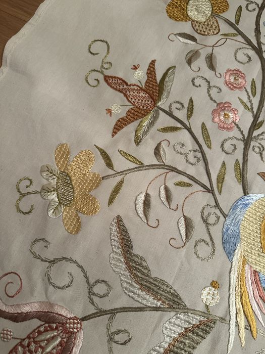 Bordado castelo branco