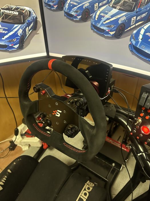 Simulador simracing SIMAGIC