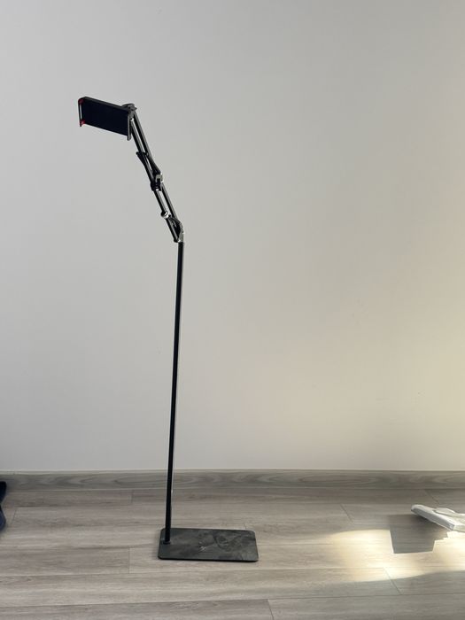 Штатив для зйомок