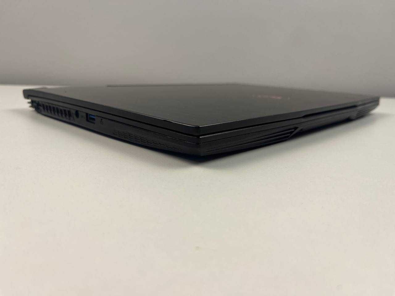 Ноутбук MSI GF63 MS-16R4 15.6" i7-9750H 16GB GTX 1650ti 4GB 512GB M.2