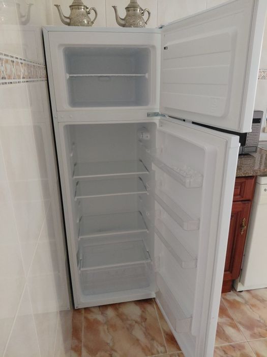 VENDO Frigorífico com Congelador