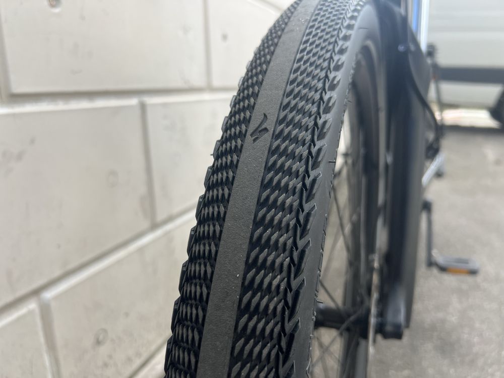 Електровелосипед Specialized Turbo Como 3.0 2024 28