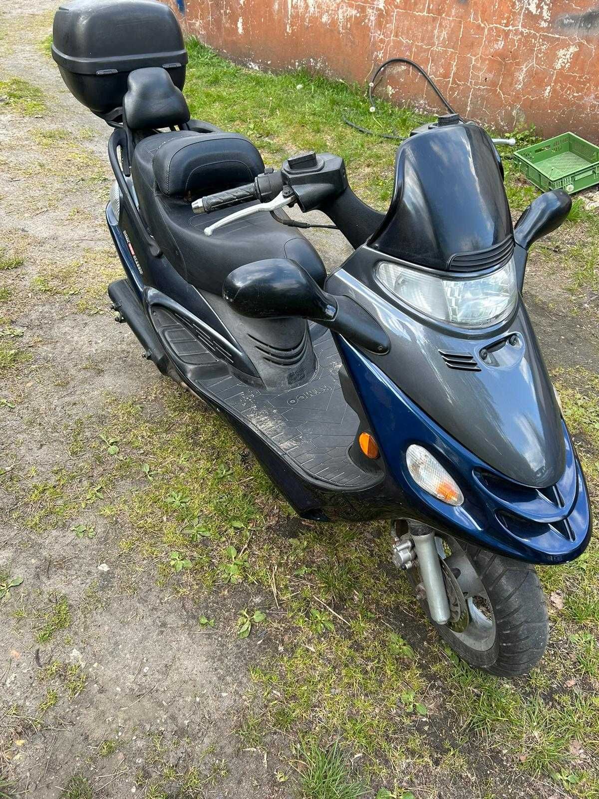 Kymco//Dink//150