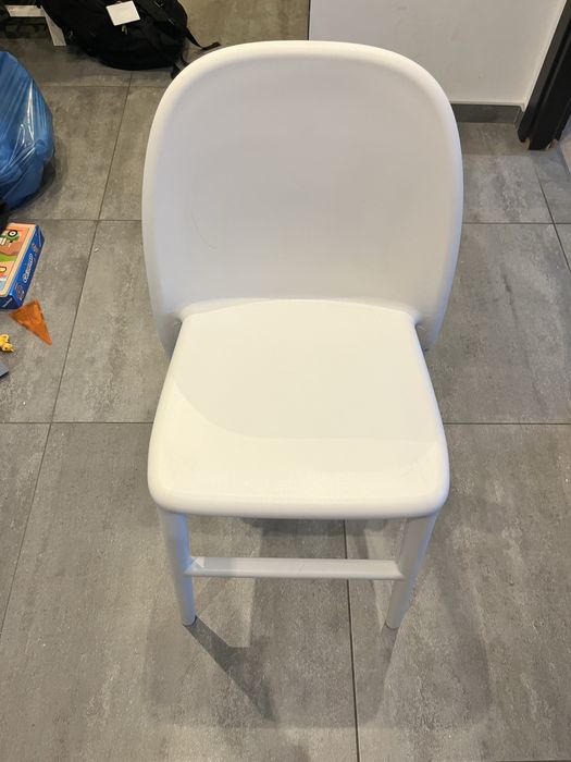 Ikea - Krzesło dla dzieci Urba