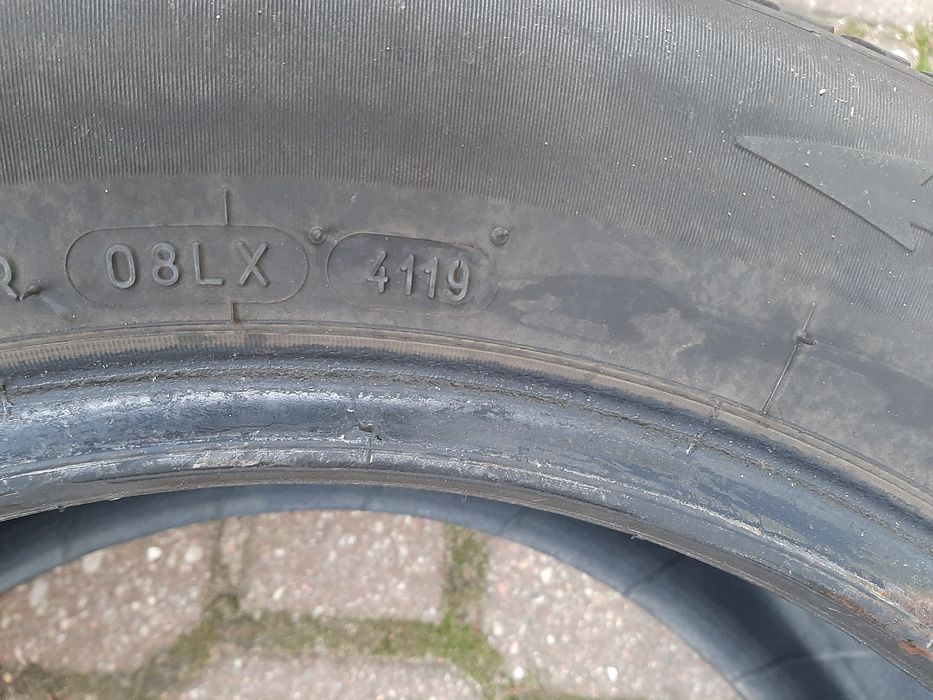 2x Opony zimowe 205/60R16 BFGoodrich G-Force Winter 2 / 6mm / 2019r