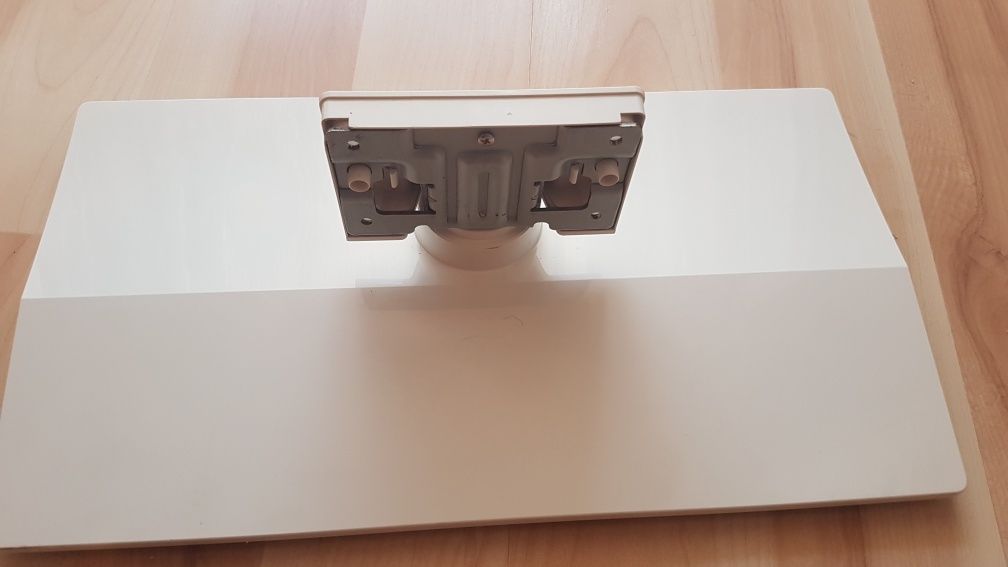 Podstawka do telewizora Sharp Aquos
