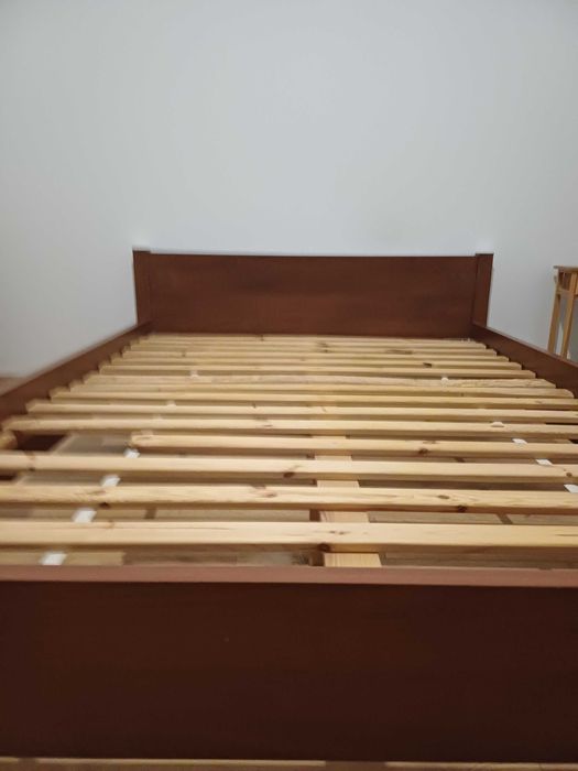Łóżko 140x200 mahoń