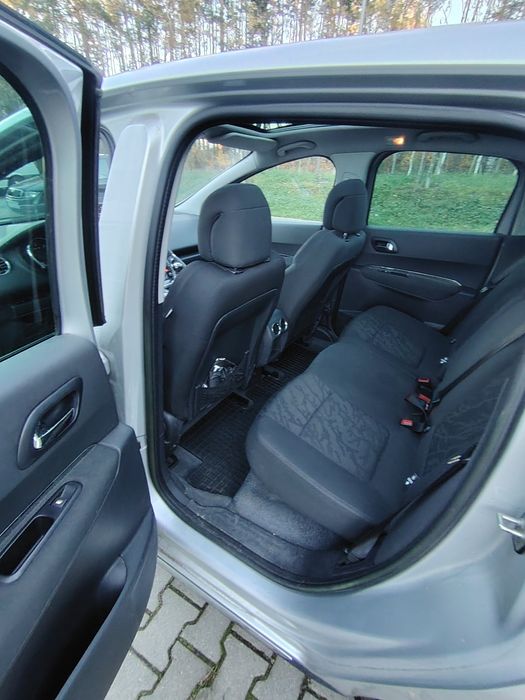 NIEAKTUALNE Peugeot 3008