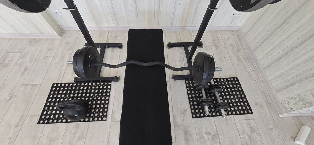 Штанга, гиря, гантели, турник, w-штанга